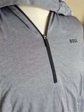 Mens Large Hugo Boss Gray mesh hoodie T - 1/4 zip